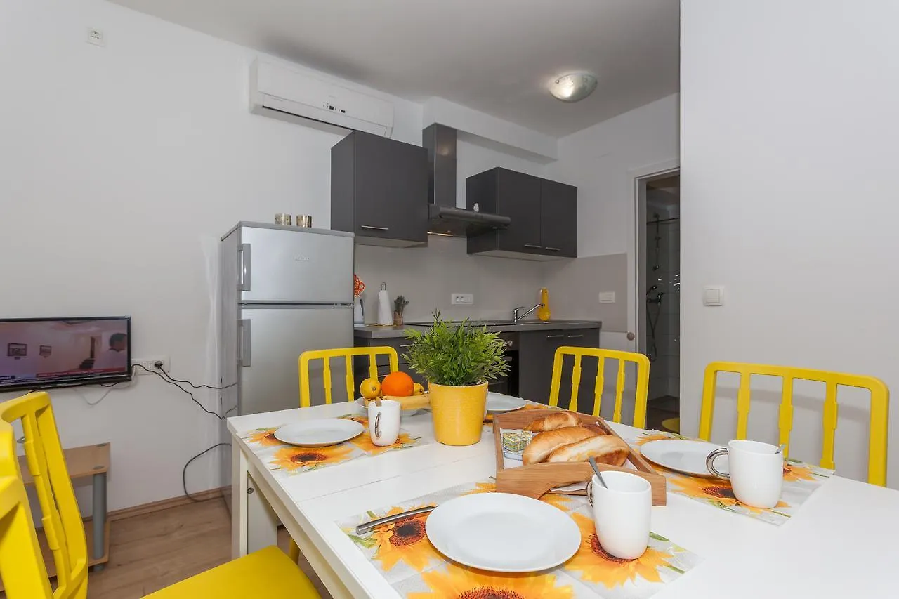 Apartment Dome Biograd Na Moru 0*,