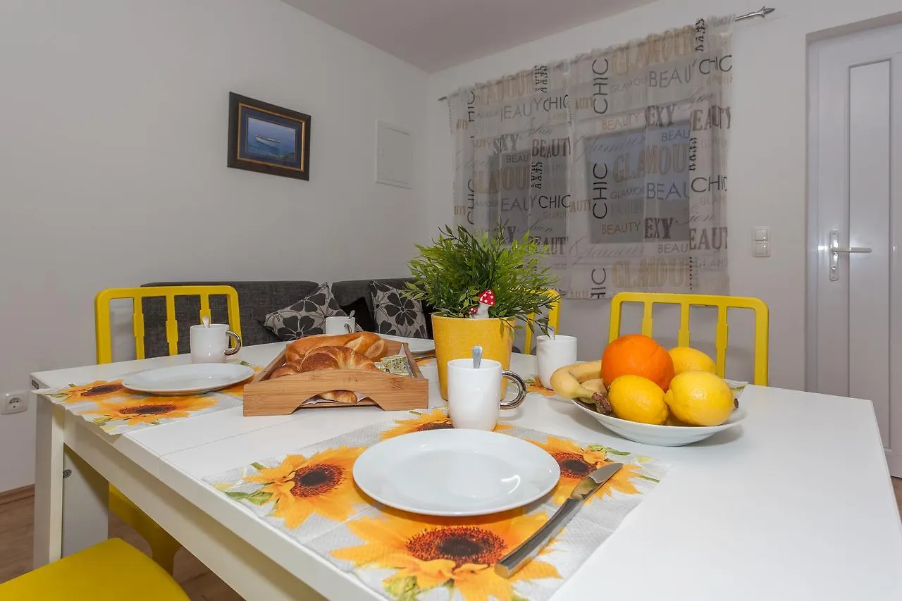 Apartment Dome Biograd Na Moru