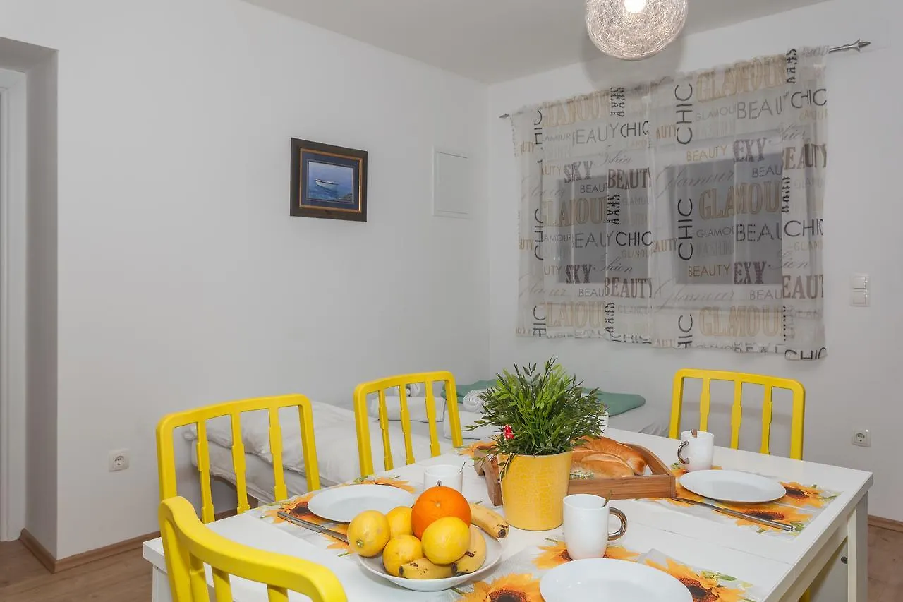 Apartment Dome Biograd Na Moru