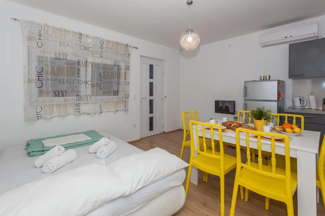 Apartment Dome Biograd Na Moru Croatia